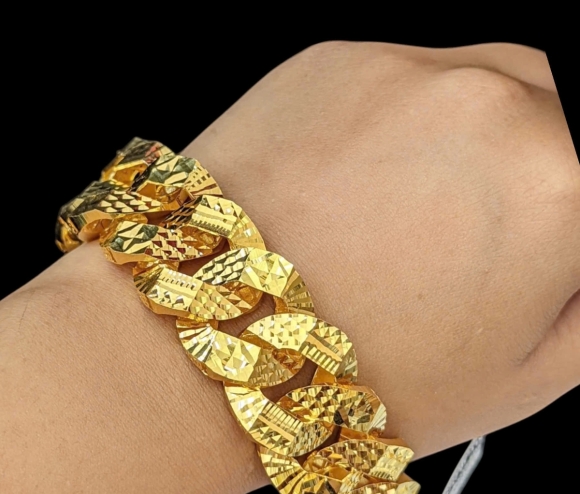 Lắc Tay Khoen Lật Chạm Máy