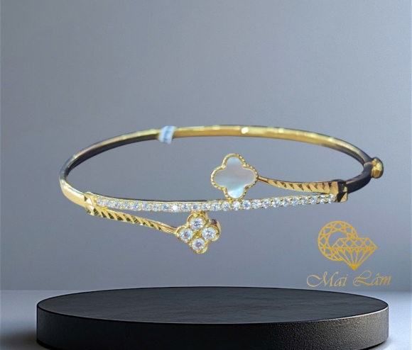 Vòng Tay Hoa 2  Trắng