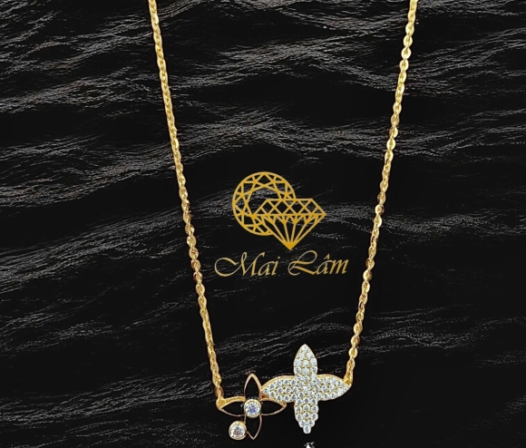 DCLM Hoa Trắng Hoa Đen