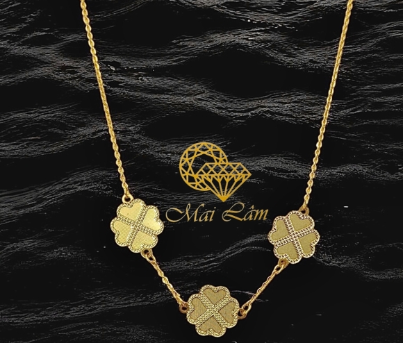 DCLM 3 Hoa 4 Cánh Chạm Máy