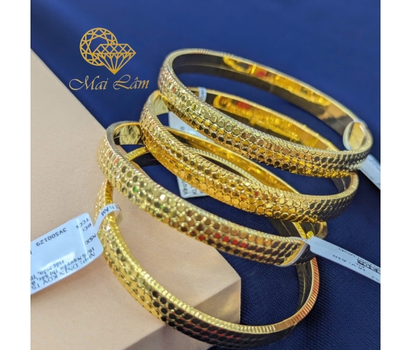 Vòng Tay Chạm Tròn Bản Lớn