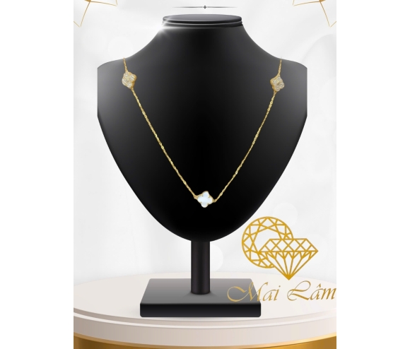 Dây Chuyền 3 Hoa Trắng